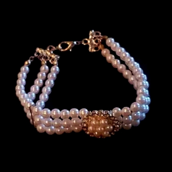 ✨White Beads Beaded Beautiful Bracelet. 🌴 - Picture 6 of 6